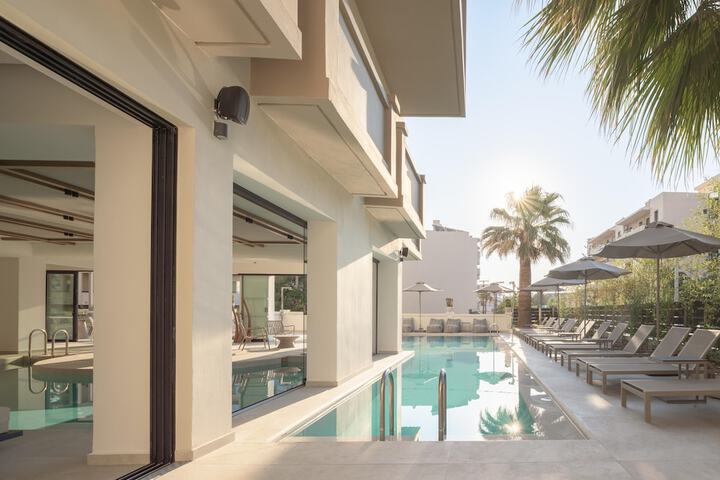 Pool 186 of 357