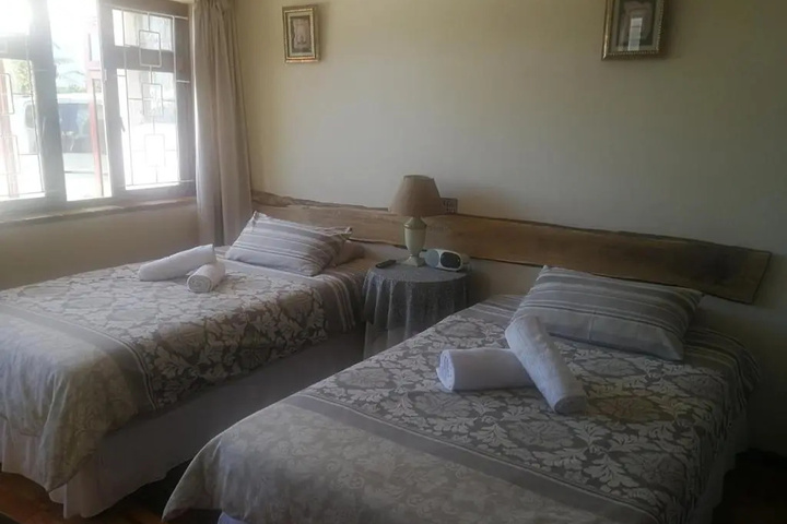 Room 3 of 12
