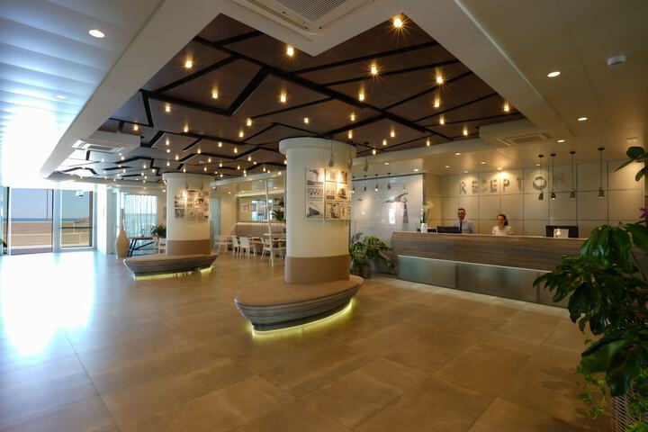 Hotel Lobby