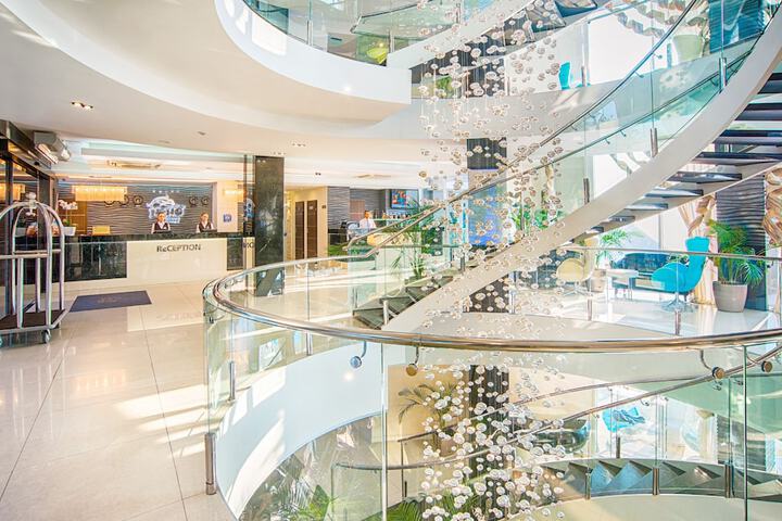 Hotel Lobby