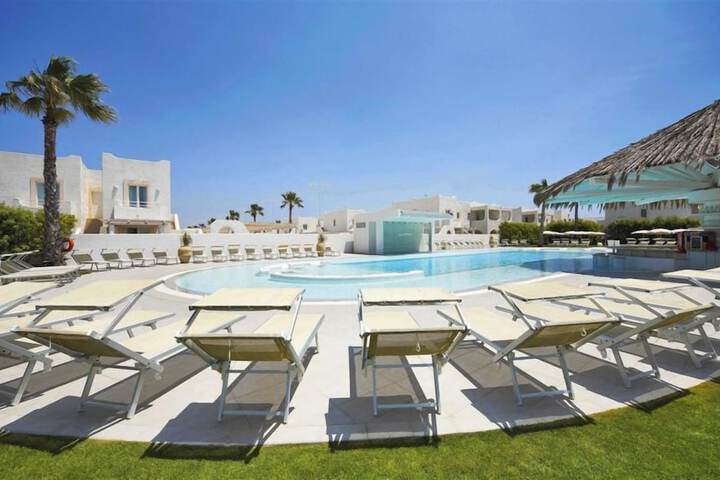 Sundeck