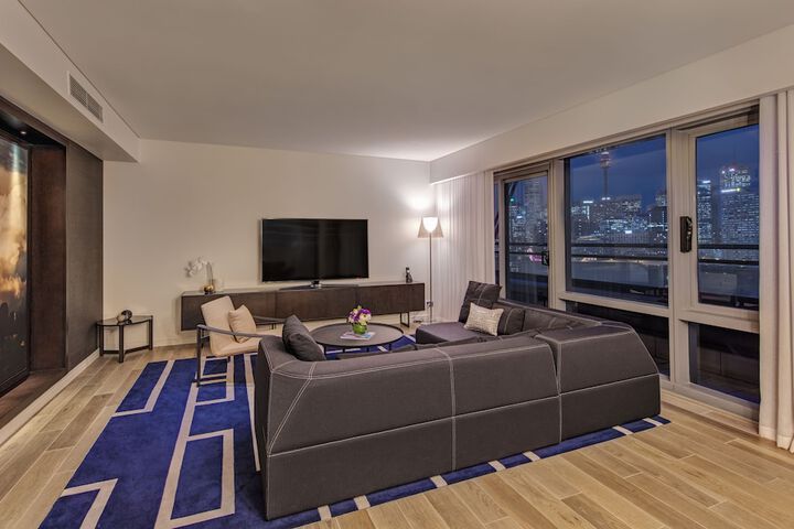 Room 12 of 50