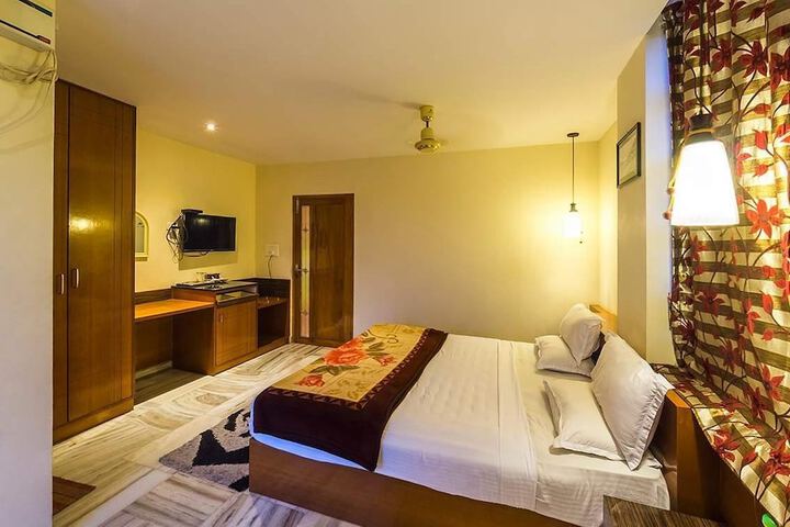 Room 8 of 29