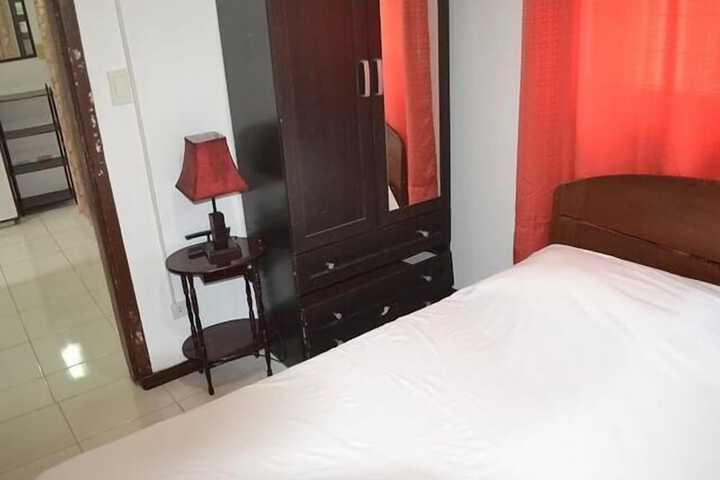 Room 30 of 141