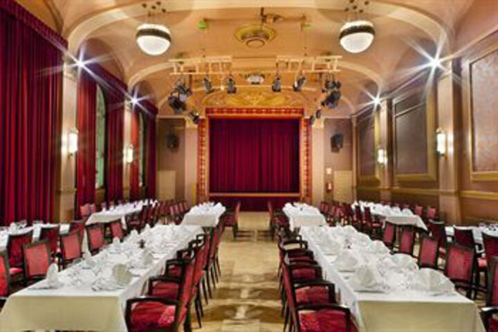 Ballroom/Hall 2 of 23