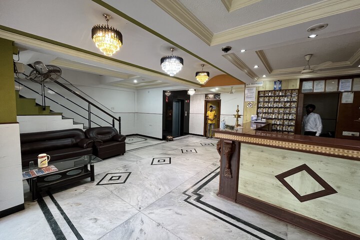 Hotel Interior 4 of 14