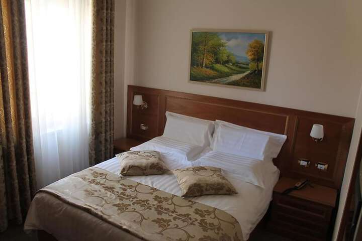 Room 21 of 79