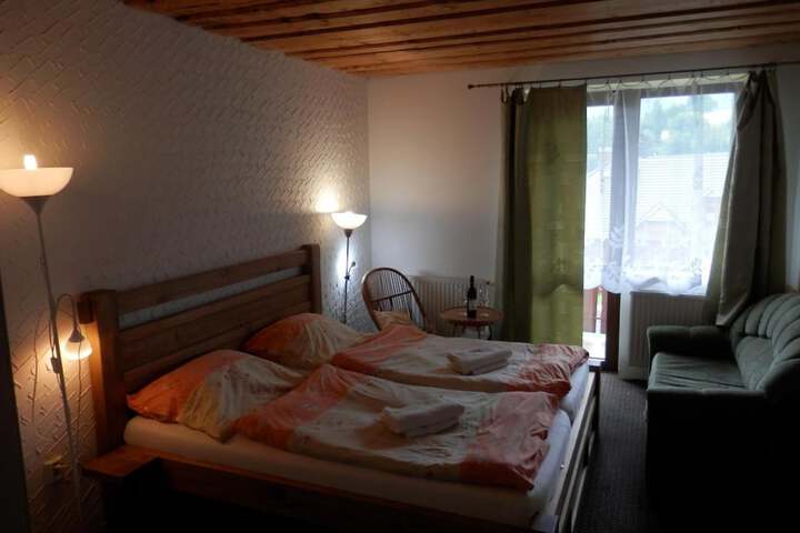 Room 6 of 56