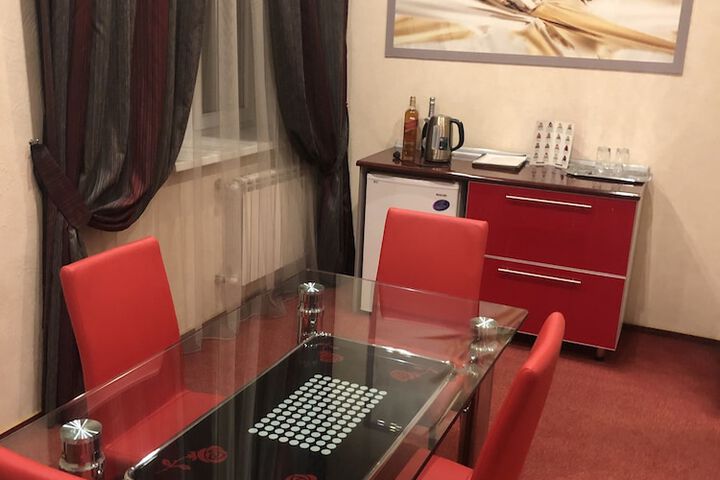 Room 17 of 78