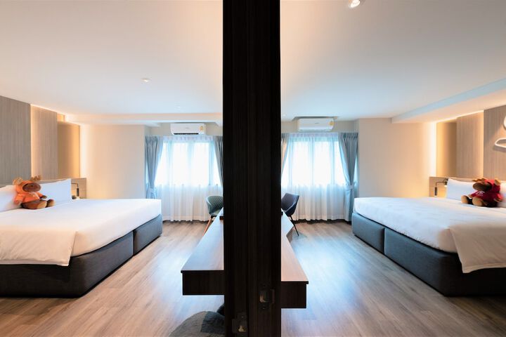 Room 55 of 136