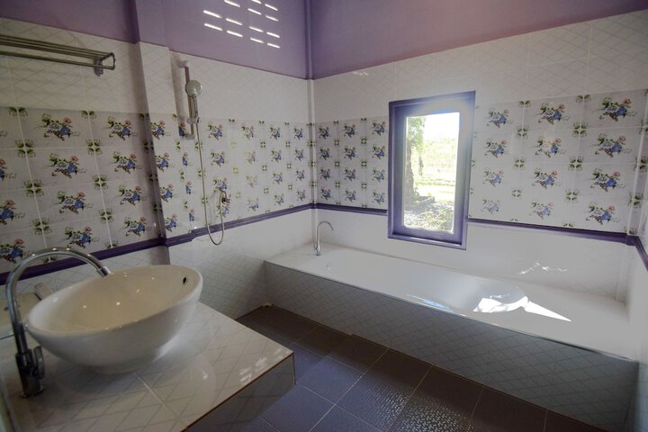 Room 12 of 30