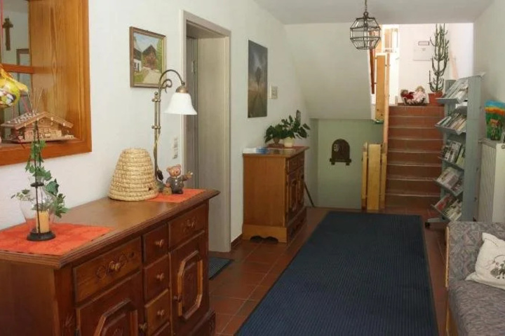 Room 3 of 19