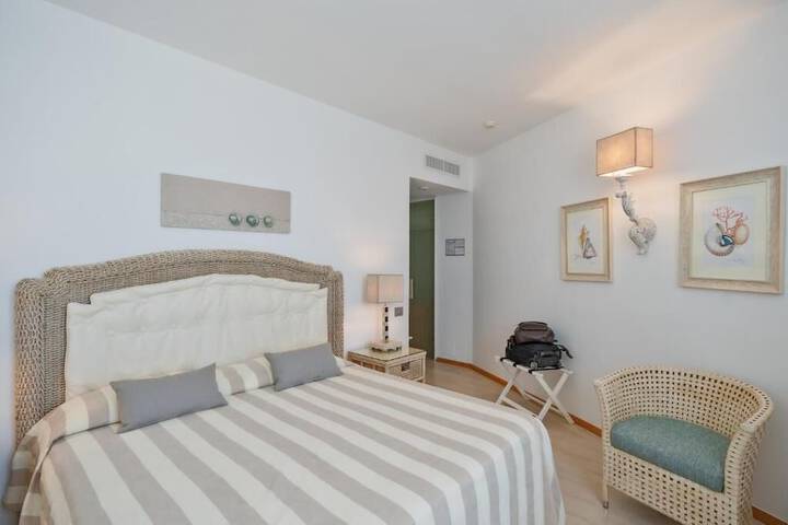Room 30 of 119
