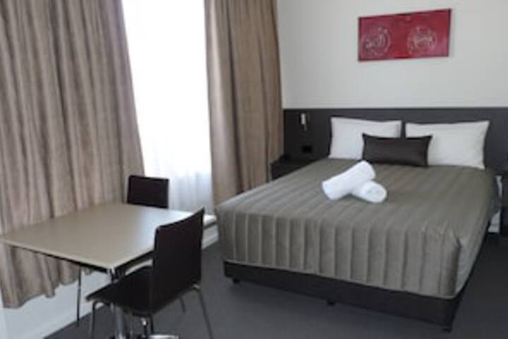 Room 19 of 144