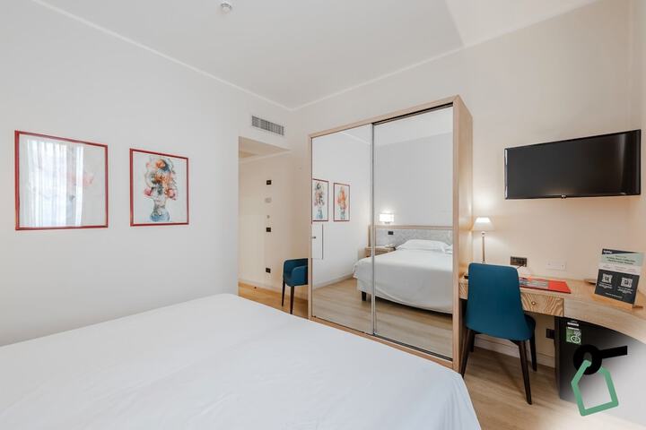 Room 17 of 72