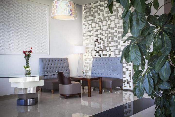 Hotel Interior 12 of 41