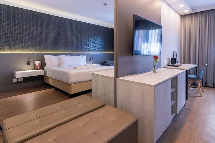 Room 21 of 45