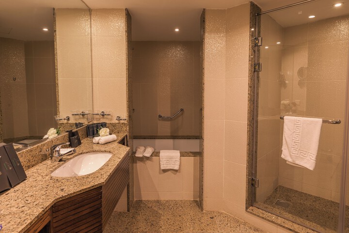 Bath Photo