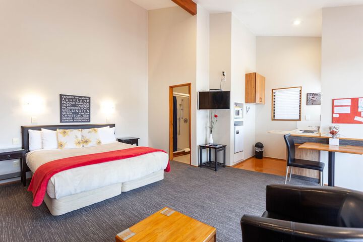 Room 34 of 163