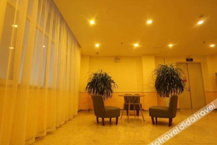 Hotel Interior 11 of 13