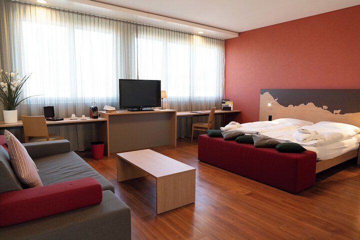 Room 10 of 58