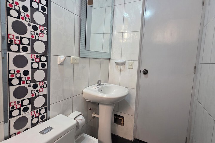 Room 60 of 84