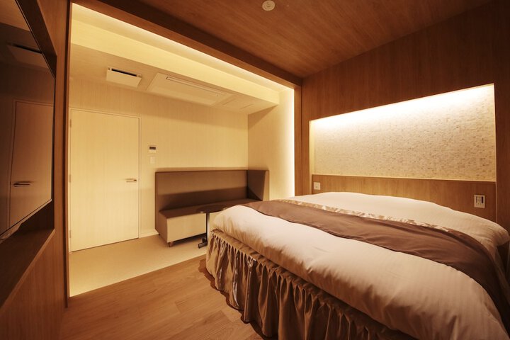 Room 19 of 73