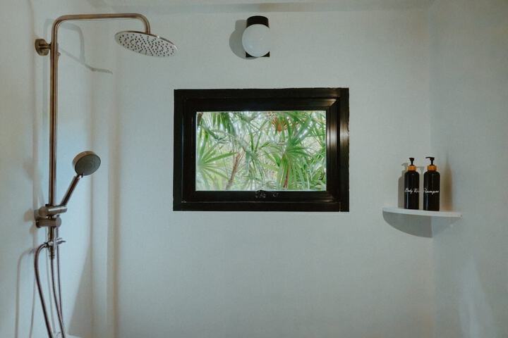 Room 29 of 50