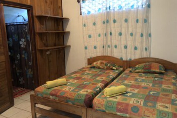 Room 21 of 47