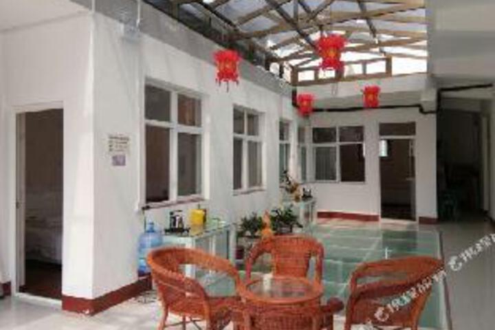 Yangcheng sai sai farmhouse