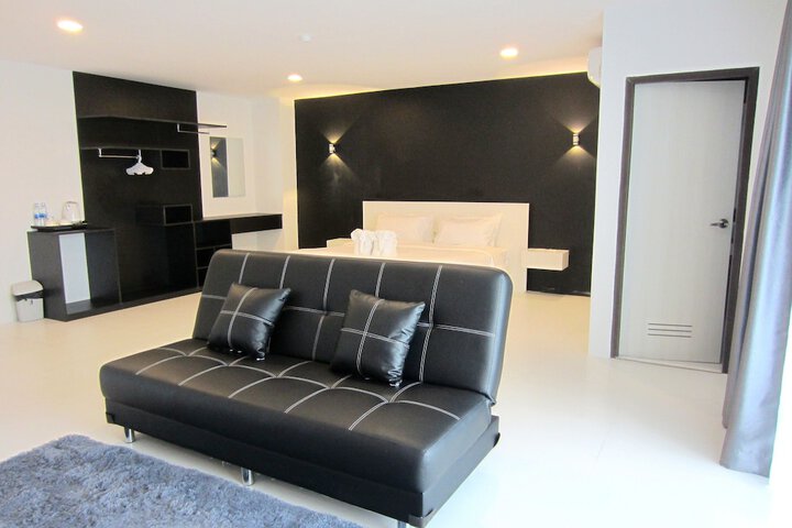 Room 42 of 63