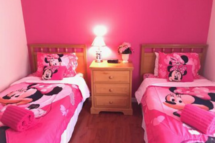 Room 19 of 19