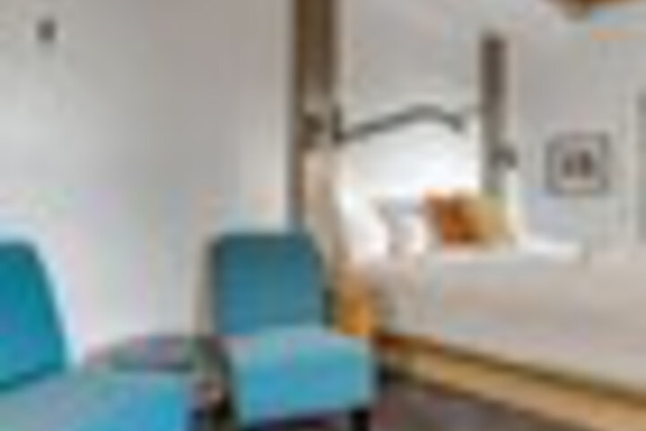 Room 92 of 147