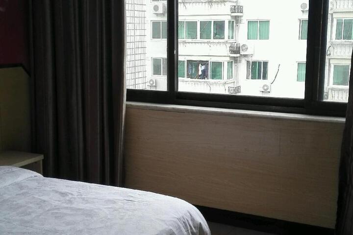Yizhu Express Hotel