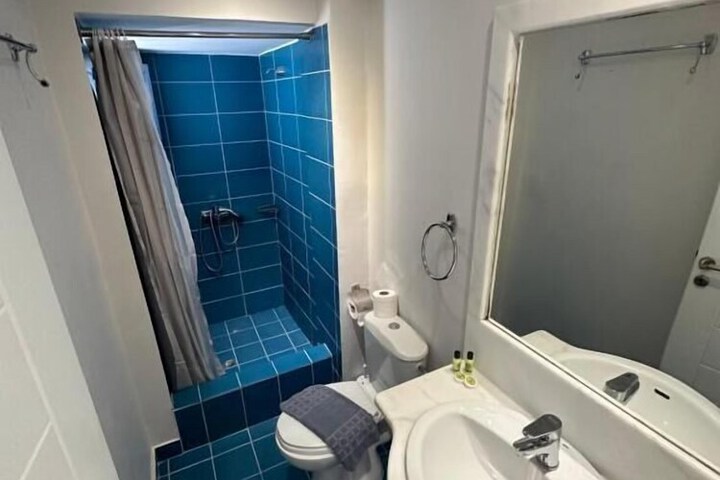 Room 46 of 54