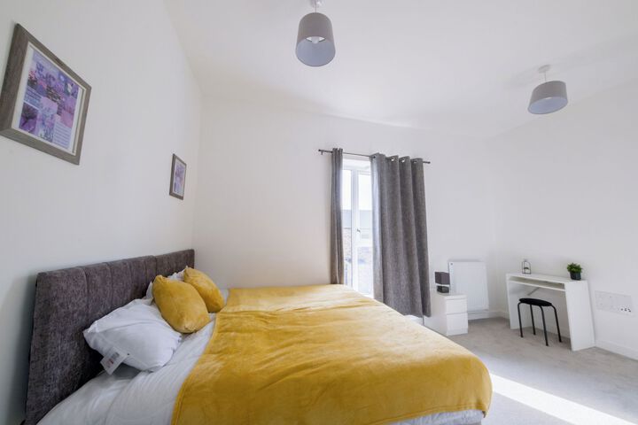 2 Bedroom in Birmingham by Stayfolk