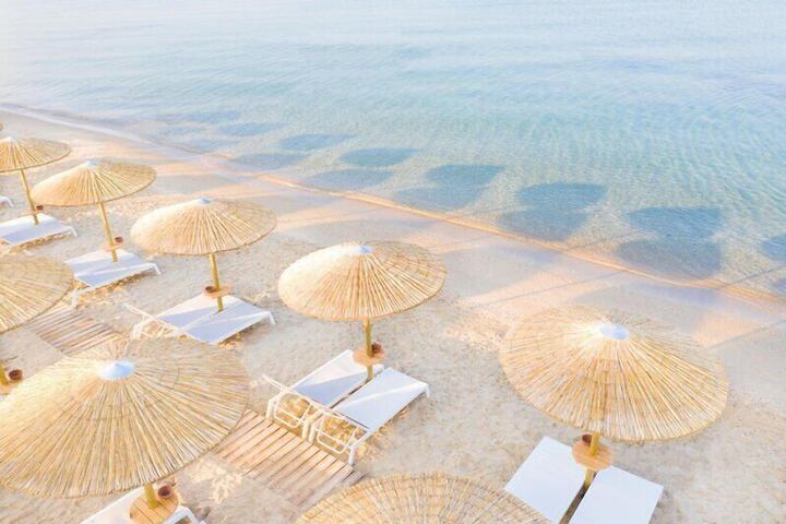 Beach 126 of 151
