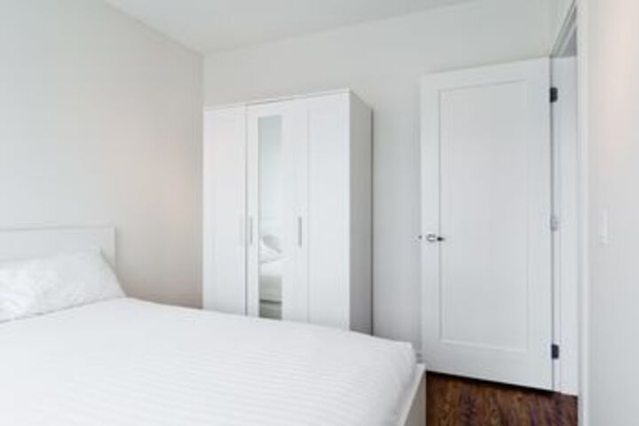 Room 16 of 47