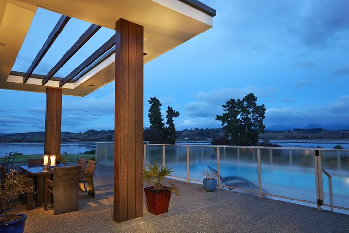 Terrace/Patio 19 of 28
