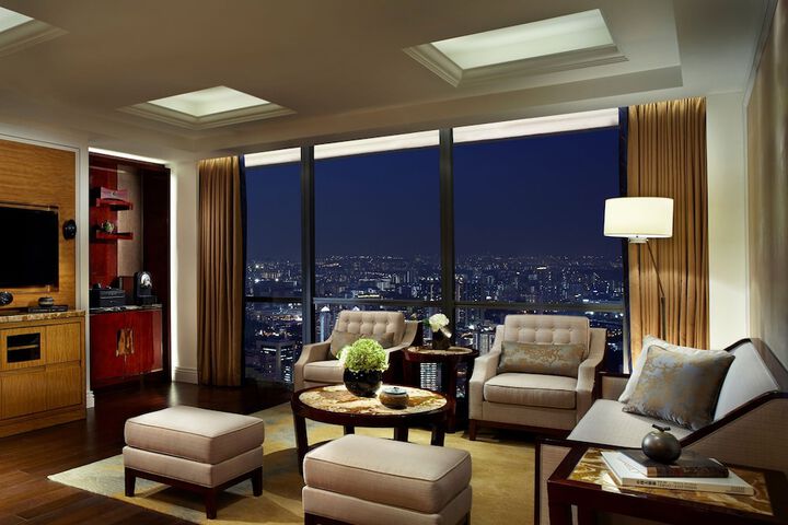 Room 55 of 122