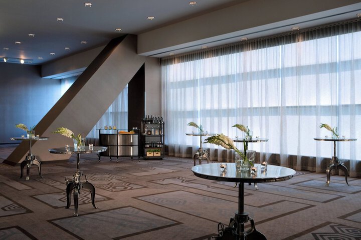 Hotel Interior 4 of 77
