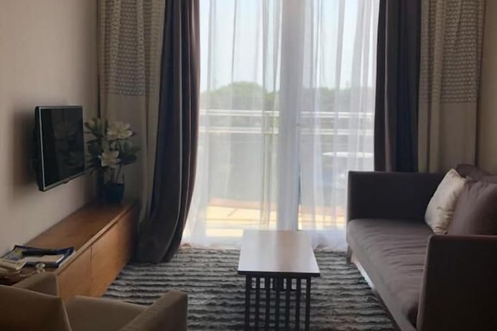 Room 18 of 46