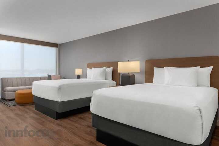 Room 2 of 35