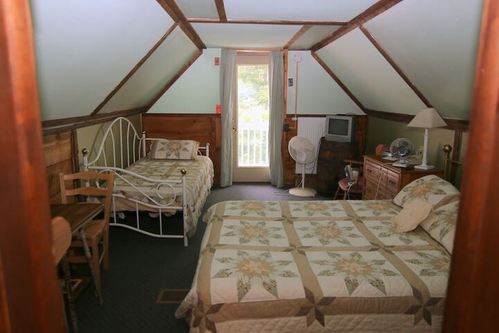 Room 39 of 165