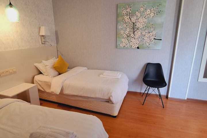 Room 60 of 139