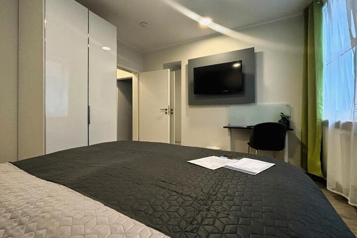 Room 30 of 60