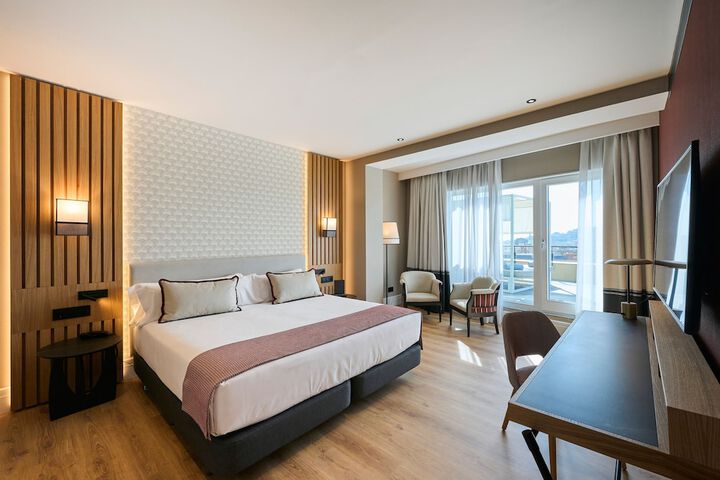 Room 27 of 116