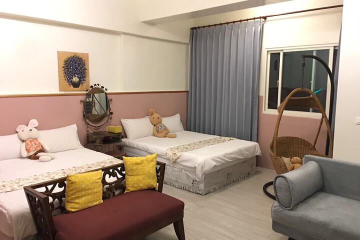 Room 21 of 36
