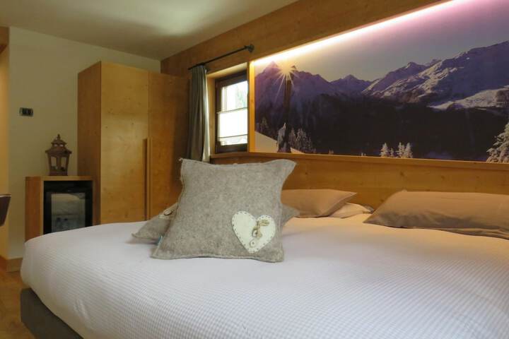 Room 25 of 60