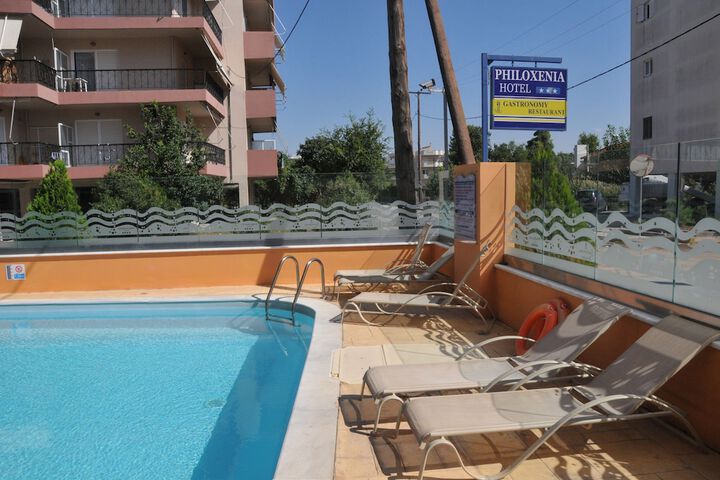 Hotel Pool